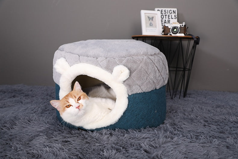 Katzenbett in Höhlenform